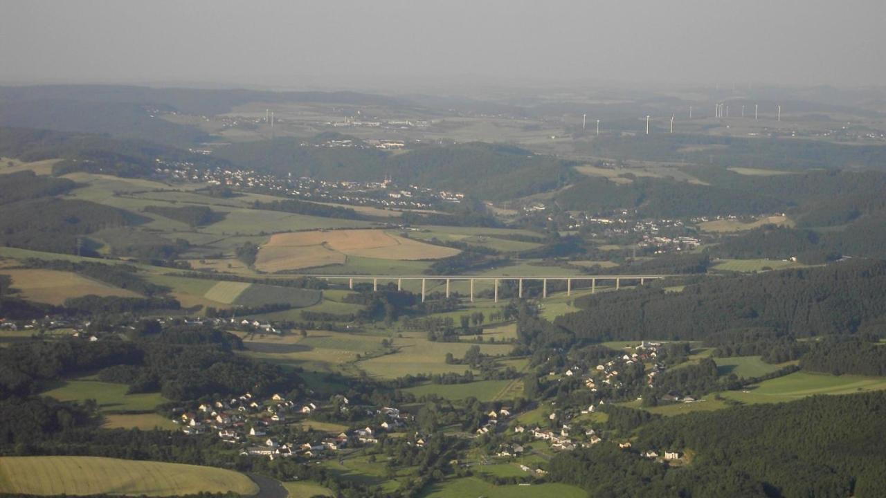 Eifel-Ferienhaus Marga Prüm Esterno foto